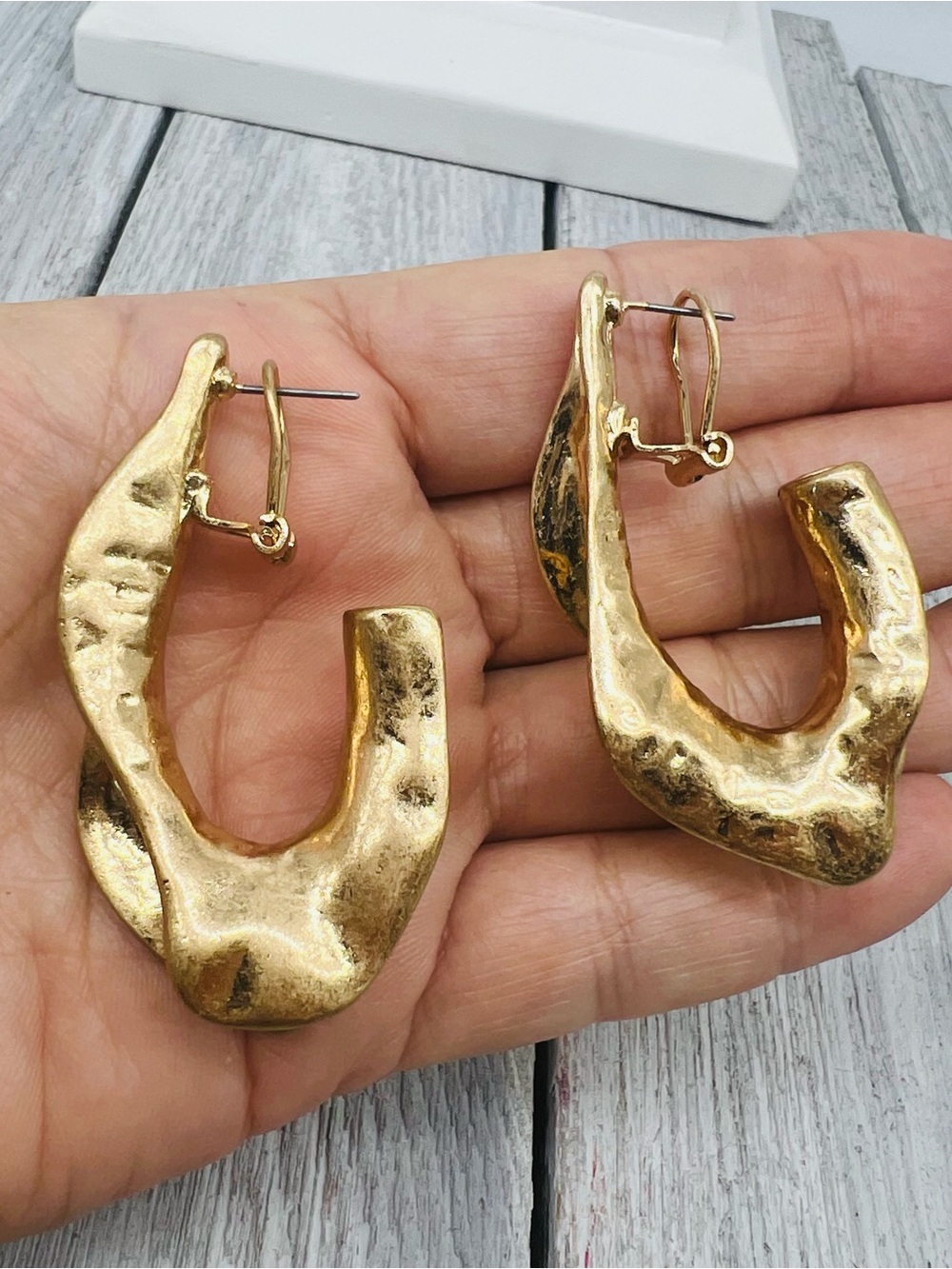 381. Vintage 1980s - 2000s Sculptural Gold Tone Molten Metal Statement Earrings
